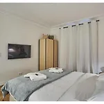 Apartment Eiffel Tower Trocadero By Studio Prestige
